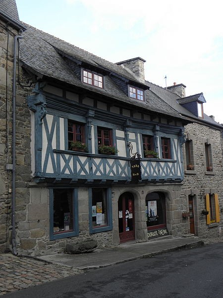Photo de Maison, 31 Rue Ernest-Renan à Tréguier