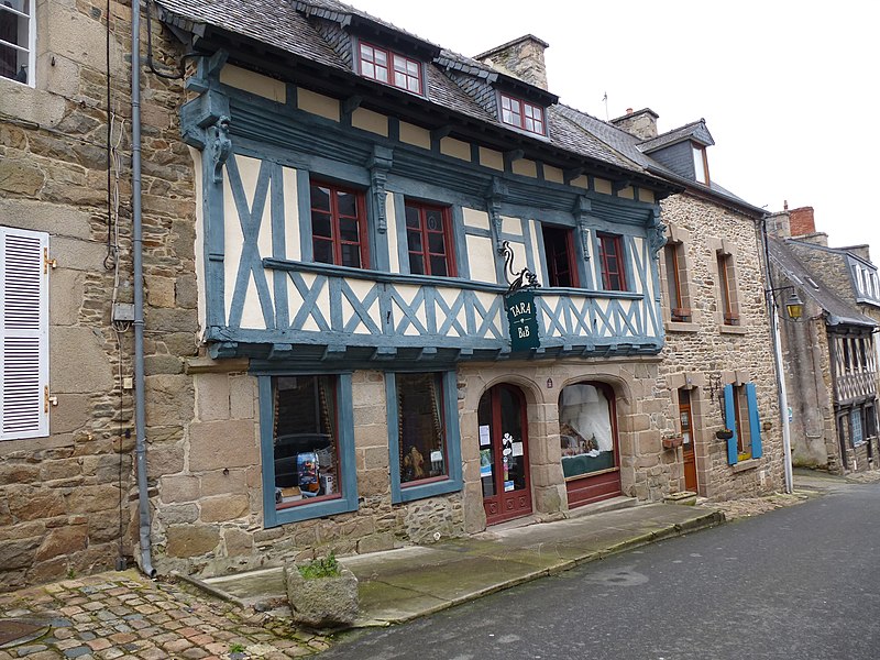 Maison, 31 Rue Ernest-Renan à Tréguier