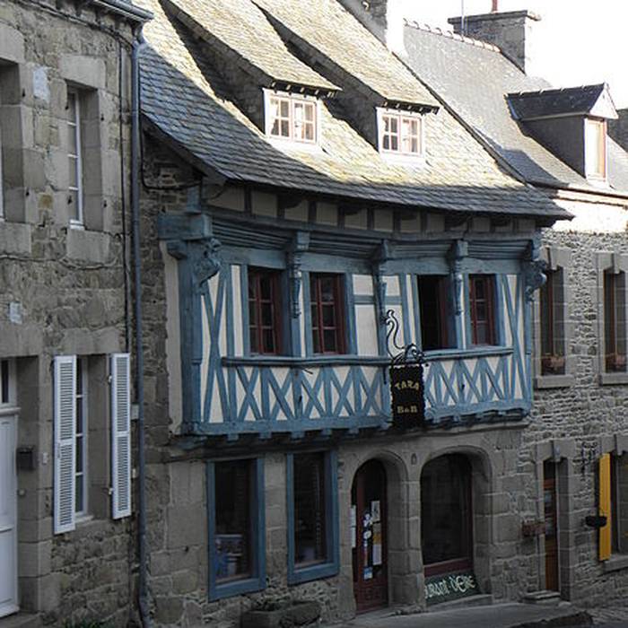 Photo de Maison, 31 Rue Ernest-Renan à Tréguier