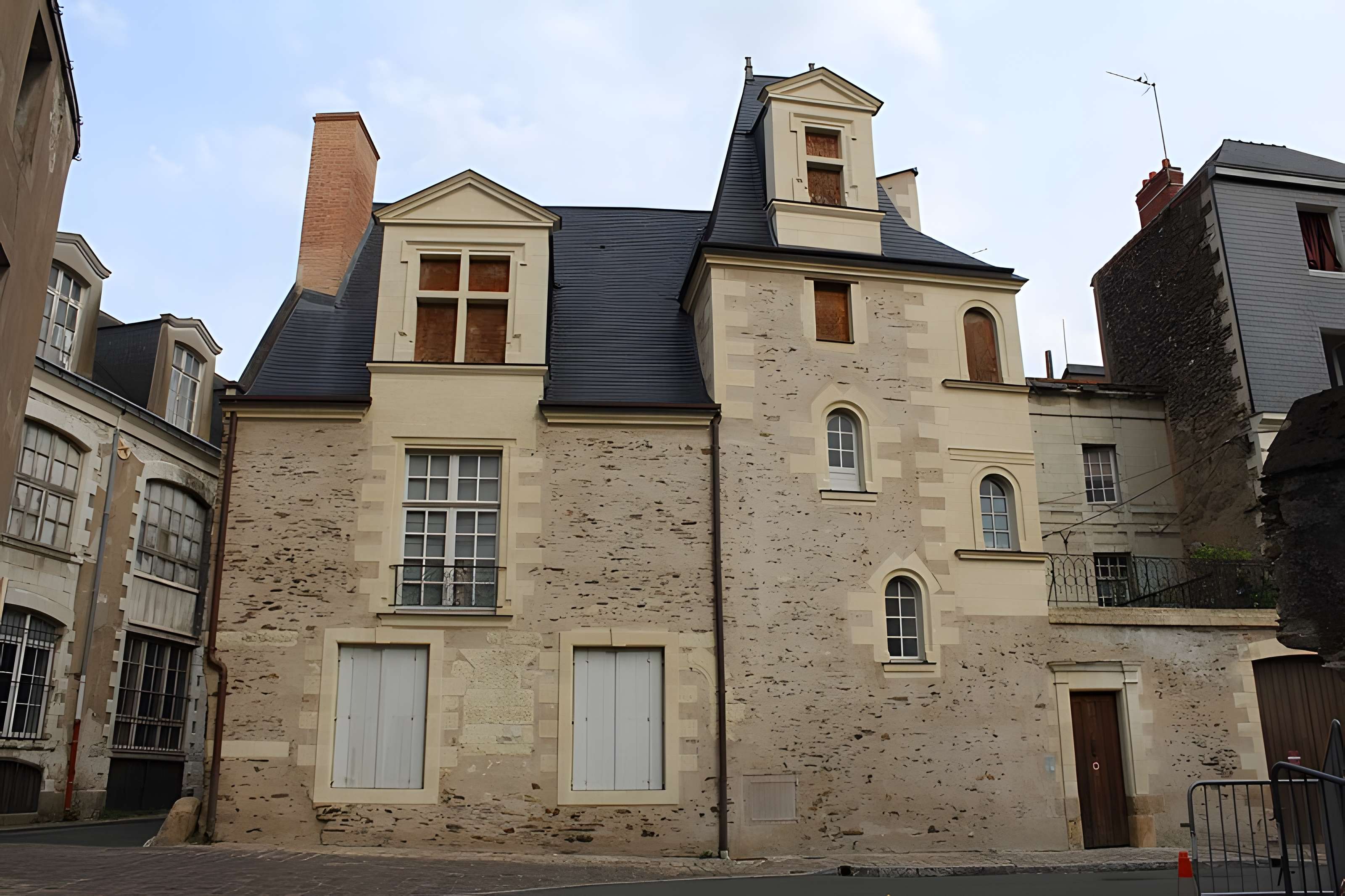 Maison, 32 Rue de l'Hommeau à Angers