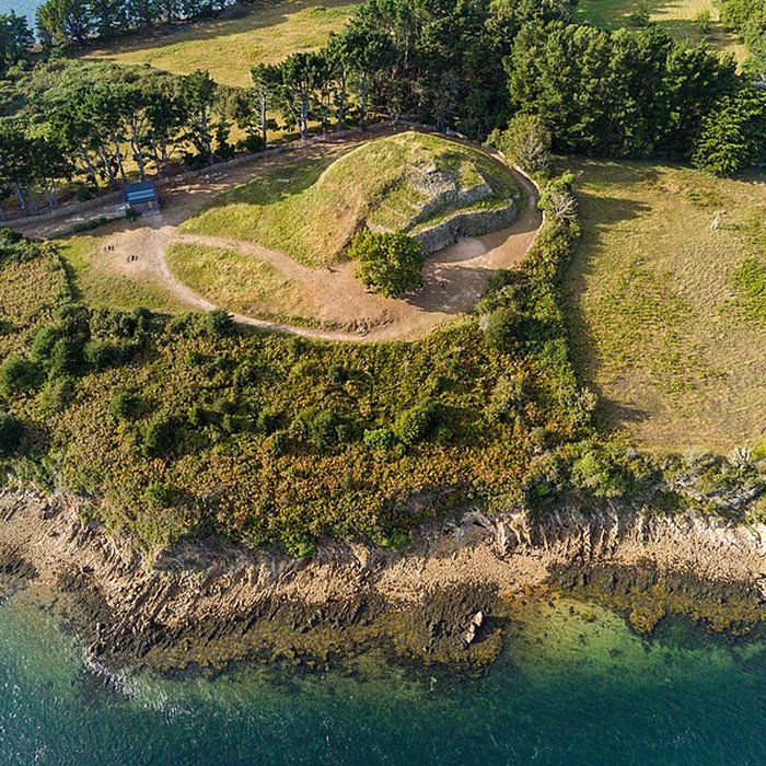 Photo de Cairn de Gavrinis à Larmor-Baden