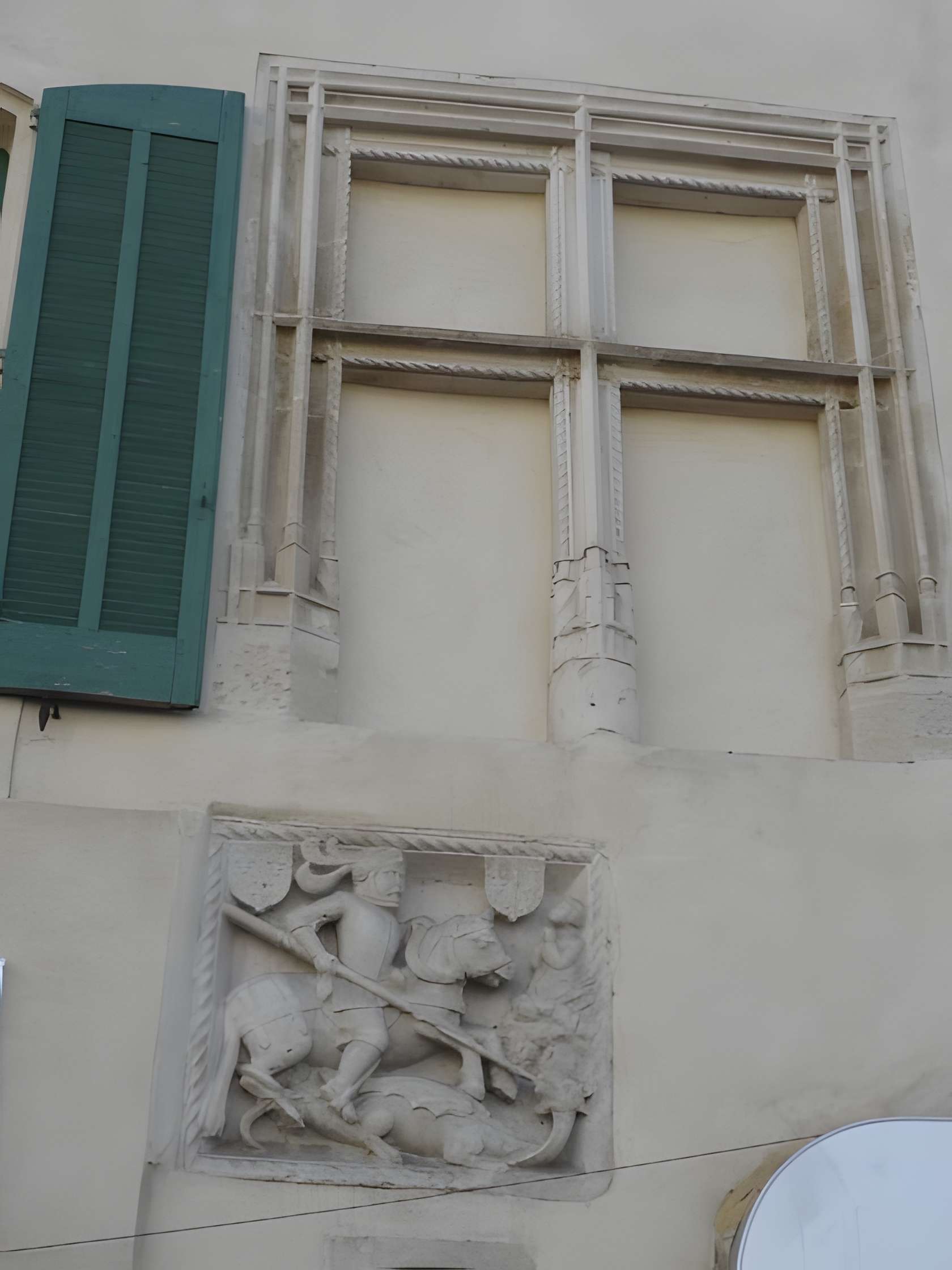 Maison, 4 Rue de la Curaterie à Nîmes