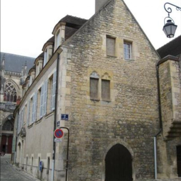 Photo de Maison, 4 Rue de lEvêché à Nevers