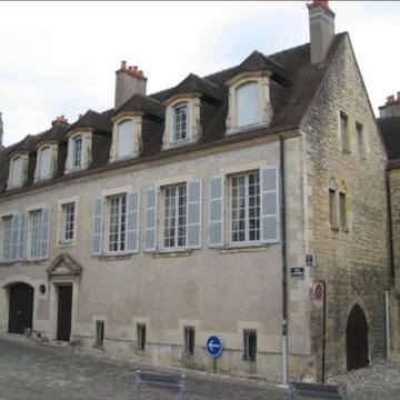 Maison, 4 Rue de lEvêché à Nevers