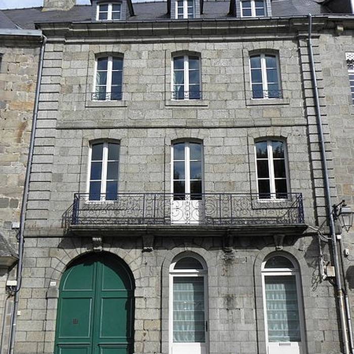 Photo de Maison, 42 Place du Centre à Guingamp