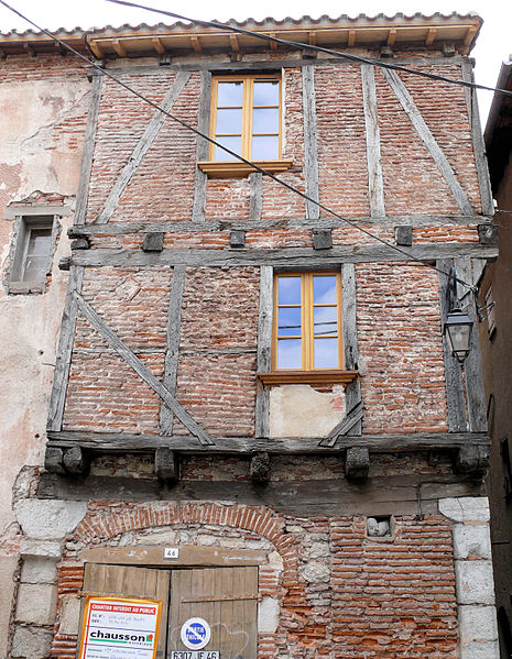 Maison, 46 Rue Donzelle à Cahors