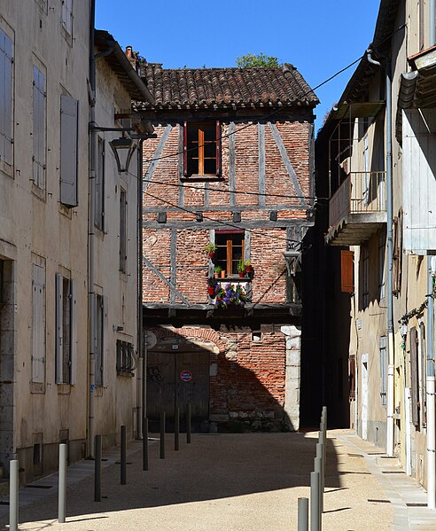 Maison, 46 Rue Donzelle à Cahors