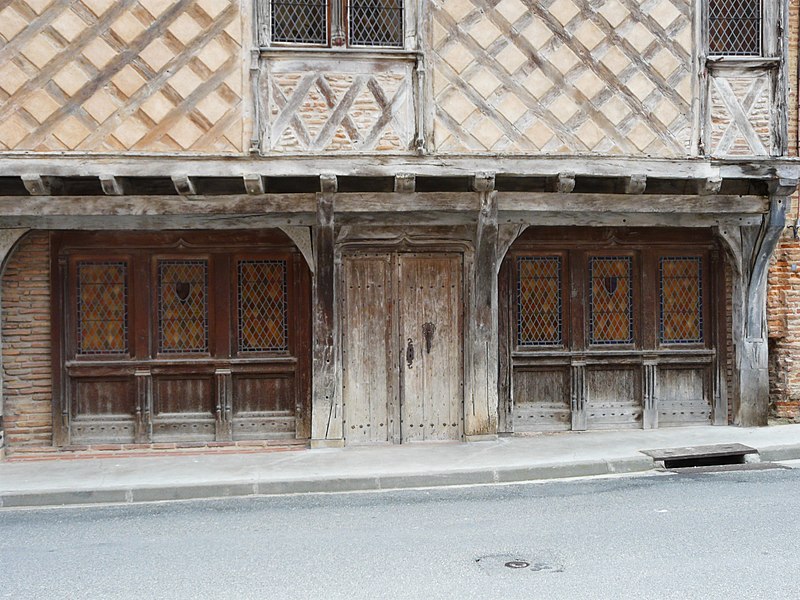 Maison, 5 Place de Lastic à Rieux-Volvestre