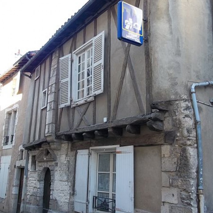 Photo de Maison, 54 Rue Arsène-Orillard à Poitiers