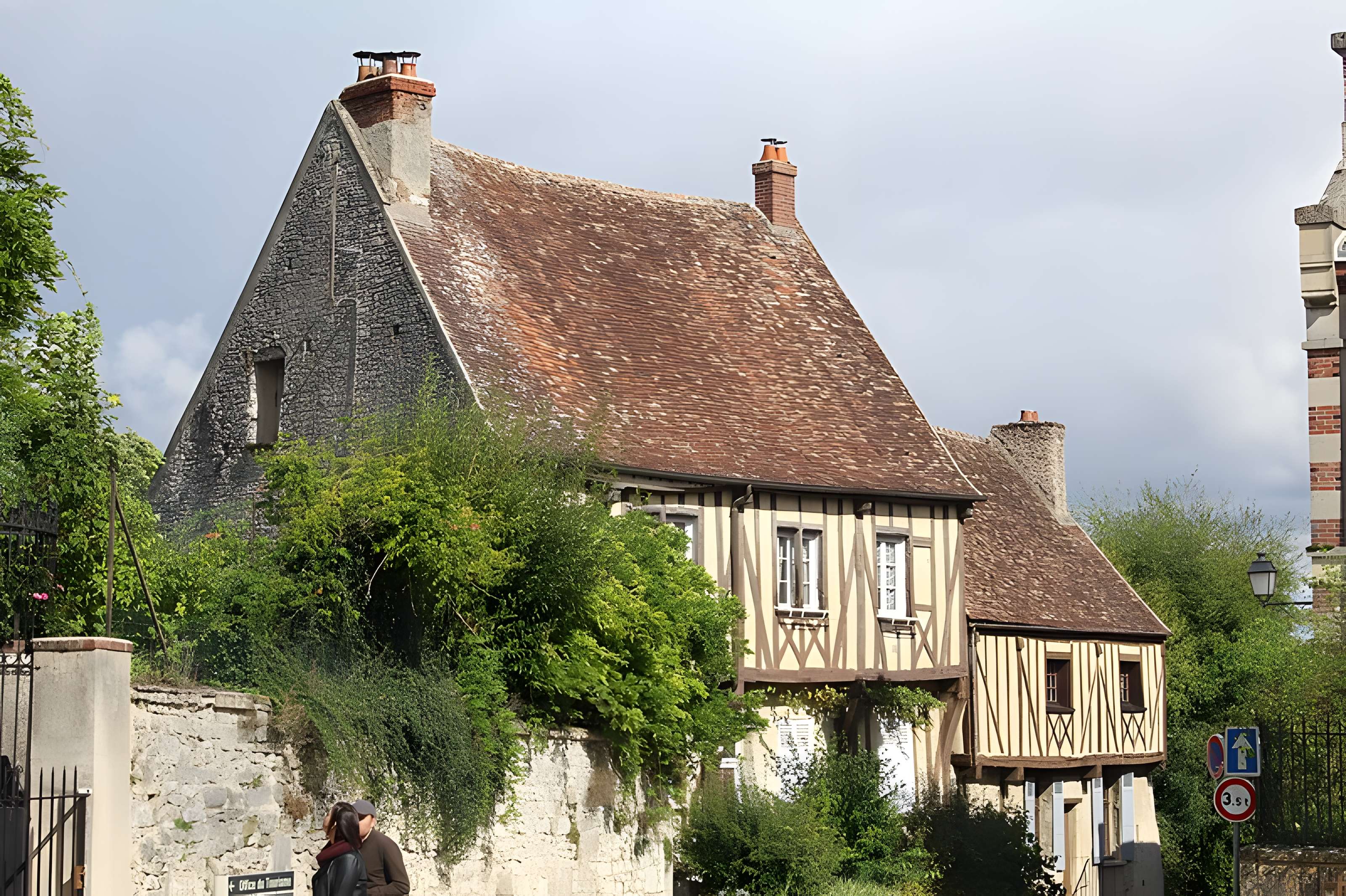 Maison, 56 Rue Saint-Thibault à Provins