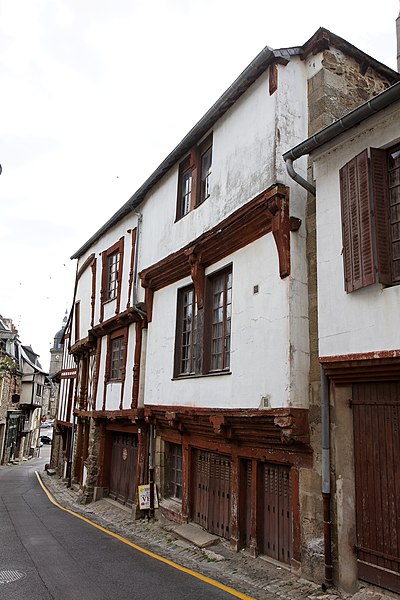 Maison, 7 Rue du Four à Lamballe