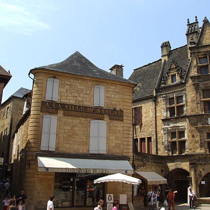 Photo de Maison, 8 Place du Peyrou à Sarlat-la-Canéda