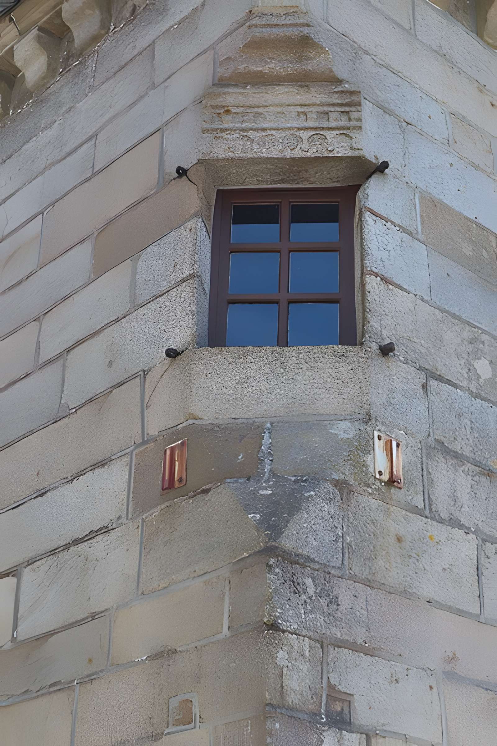 Maison, Place de la Poterie à Bazouges-la-Pérouse