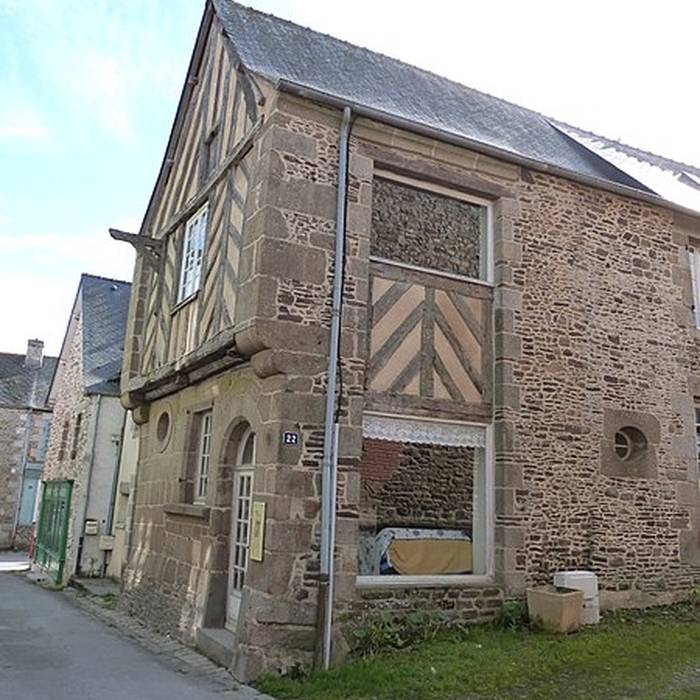 Photo de Maison, Rue de lÉglise à Bazouges-la-Pérouse