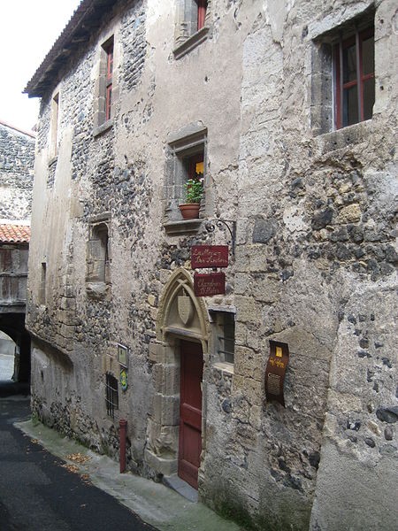 Photo de Maison, Rue des Boucheries à Saint-Saturnin