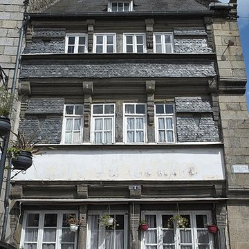 Maison, Rue Émile-Nau à Quintin