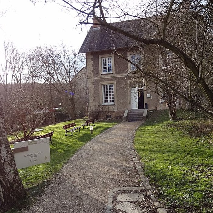 Photo de Maison-atelier de Foujita à Villiers-le-Bâcle