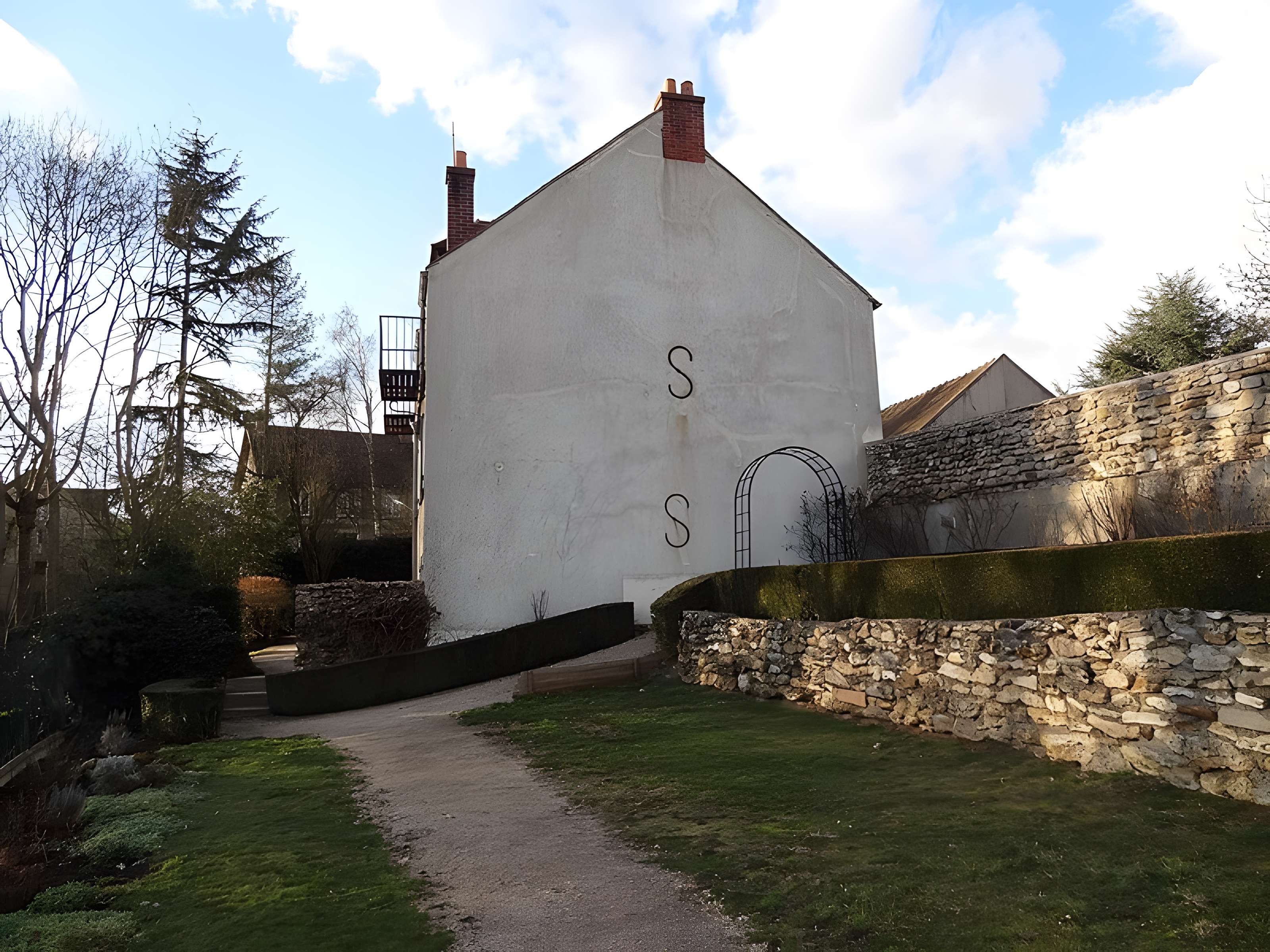 Maison-atelier de Foujita à Villiers-le-Bâcle