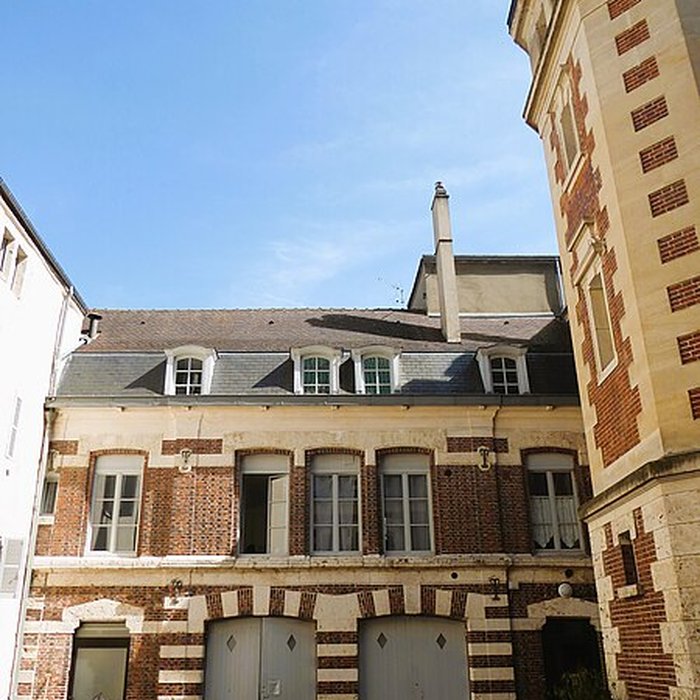 Photo de Maisons canoniales 2-6 Rue du Cloître-Notre-Dame à Chartres