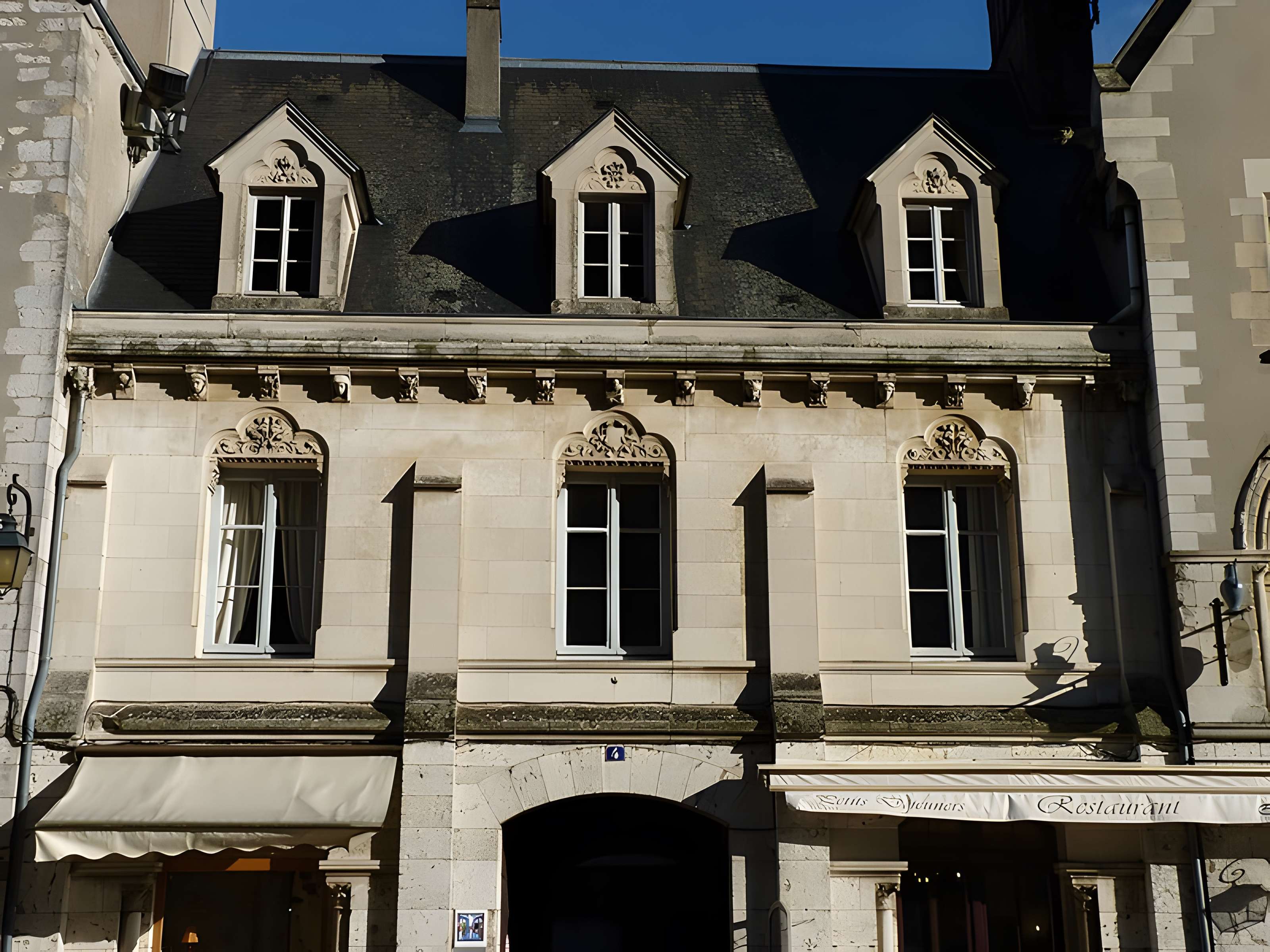 Maisons canoniales 2-6 Rue du Cloître-Notre-Dame à Chartres