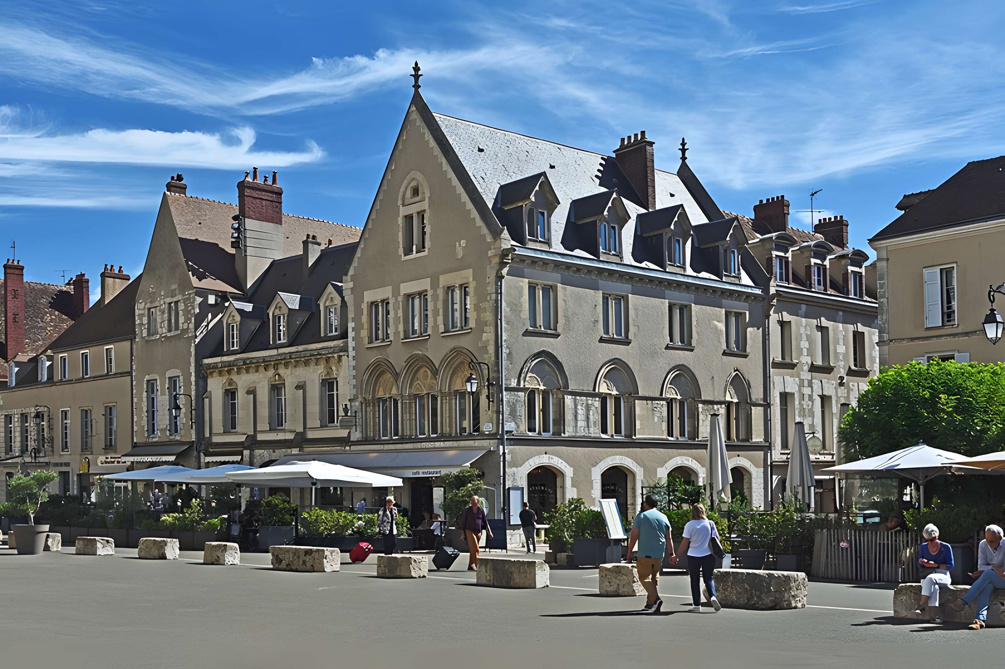 Maisons canoniales 2-6 Rue du Cloître-Notre-Dame à Chartres