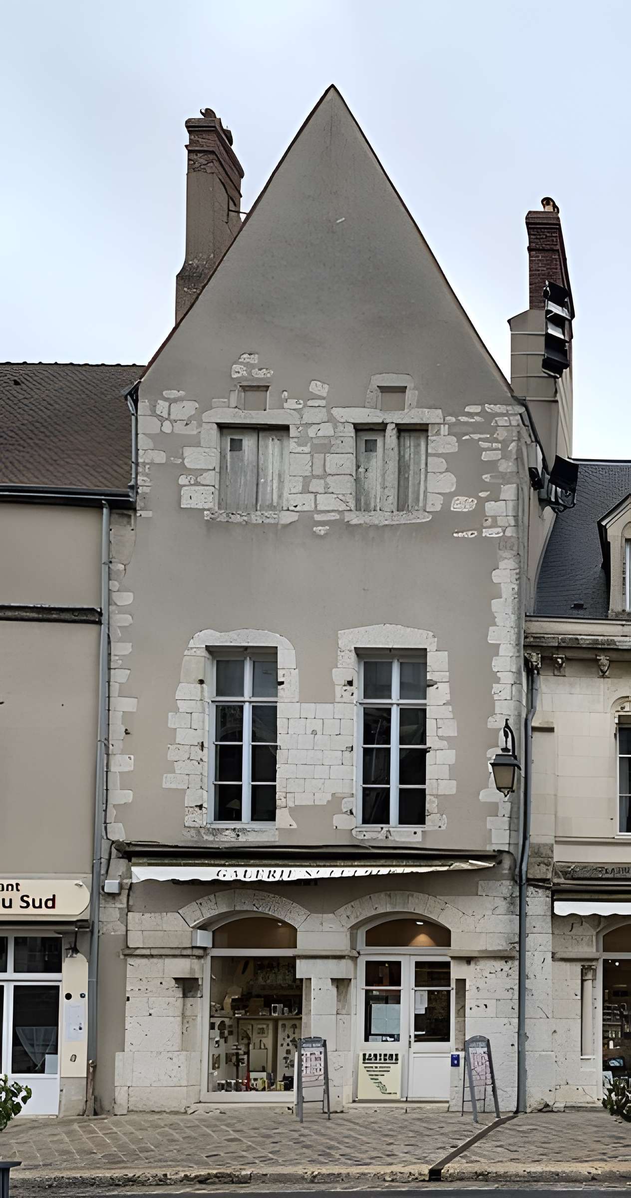 Maisons canoniales 2-6 Rue du Cloître-Notre-Dame à Chartres