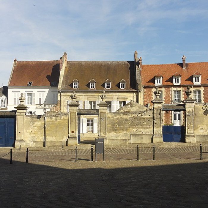 Photo de Maisons canoniales de Noyon