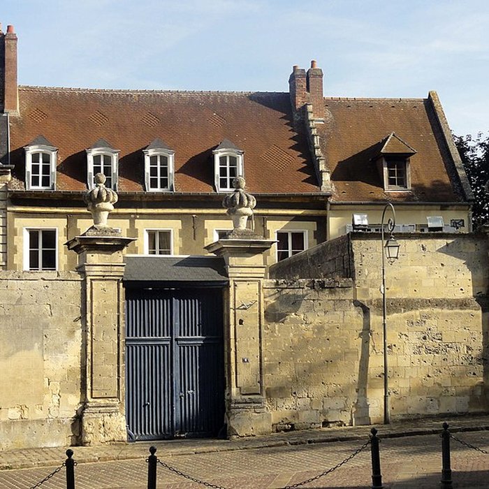 Photo de Maisons canoniales de Noyon