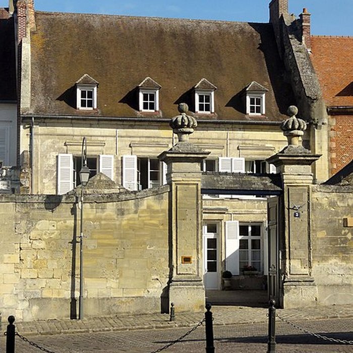 Photo de Maisons canoniales de Noyon