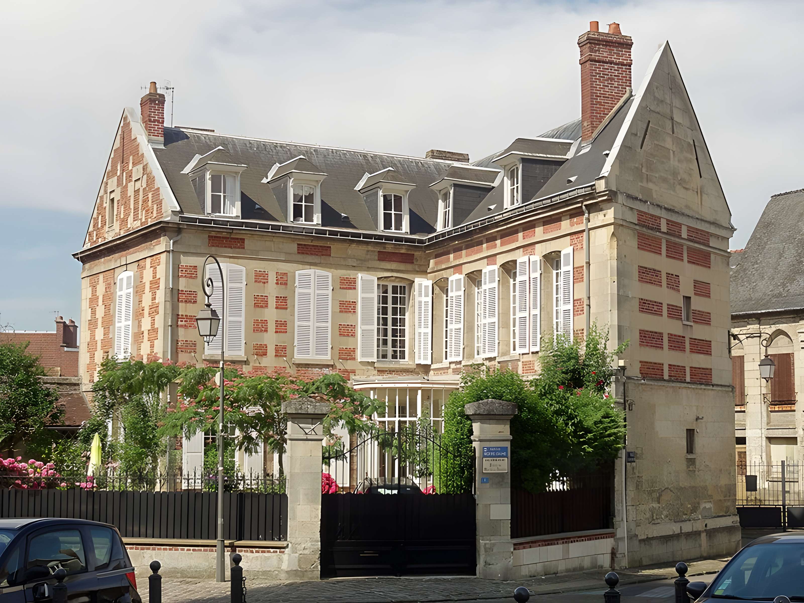 Maisons canoniales de Noyon