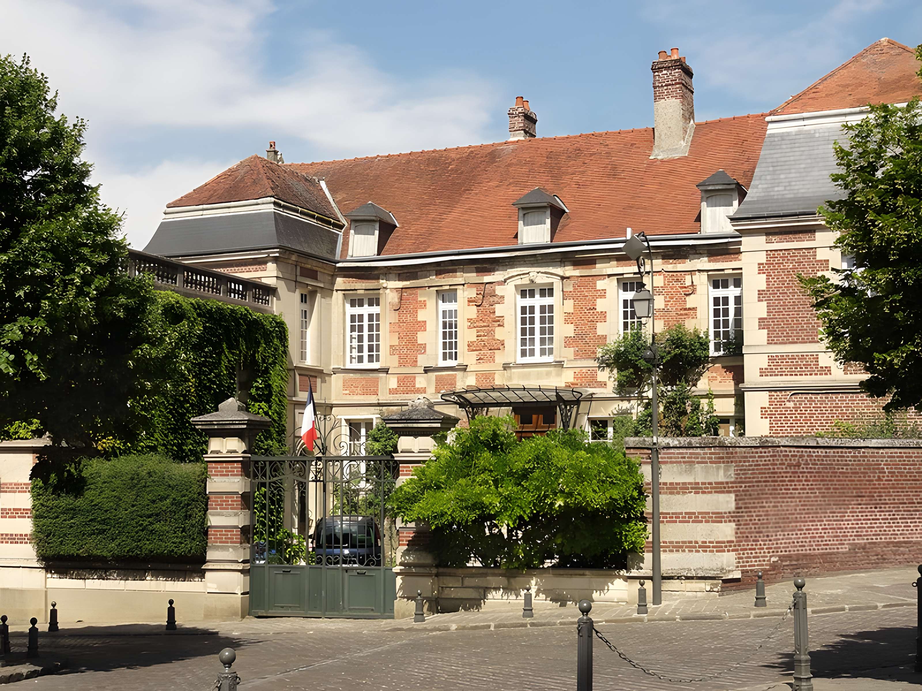 Maisons canoniales de Noyon