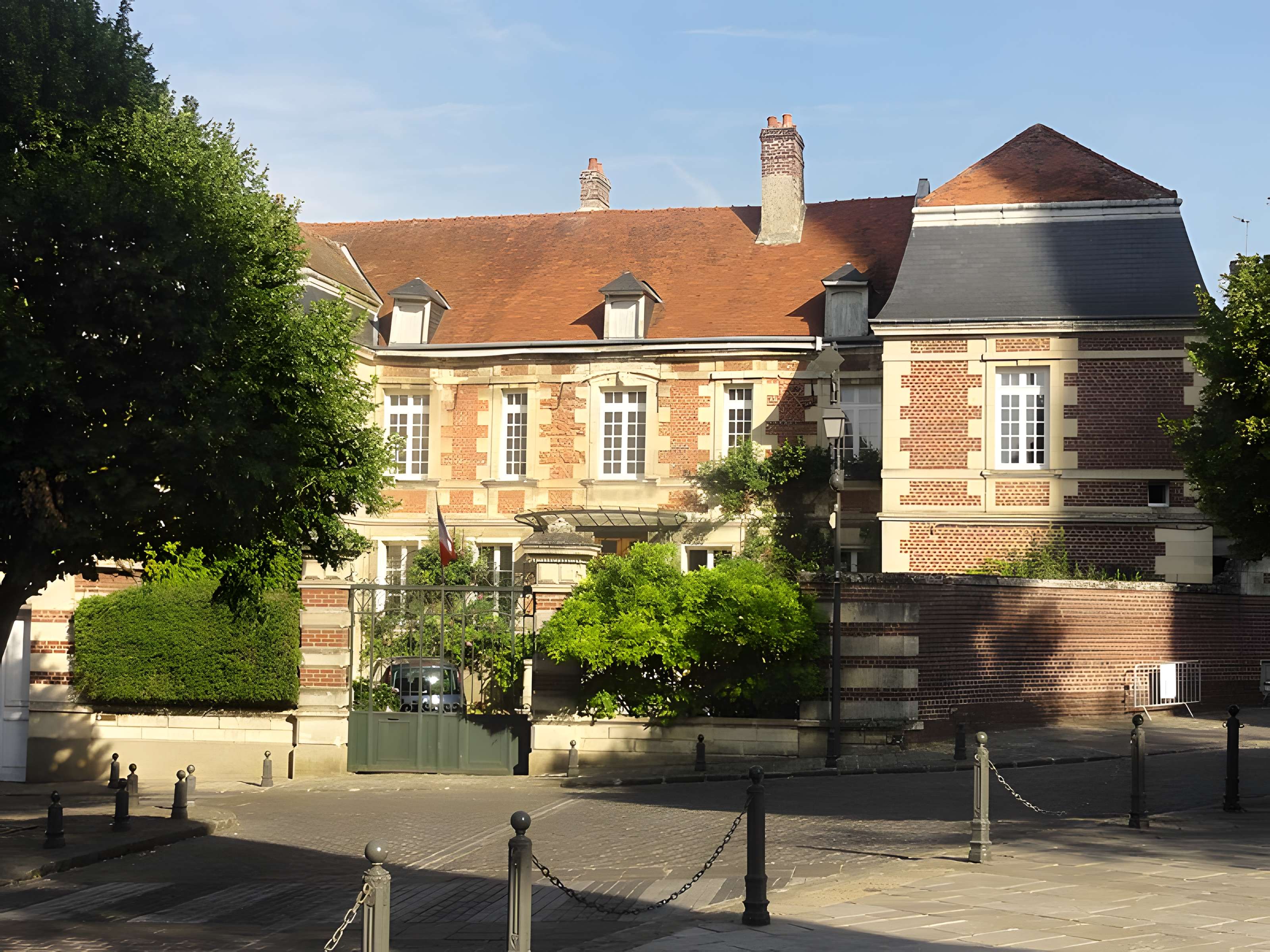 Maisons canoniales de Noyon