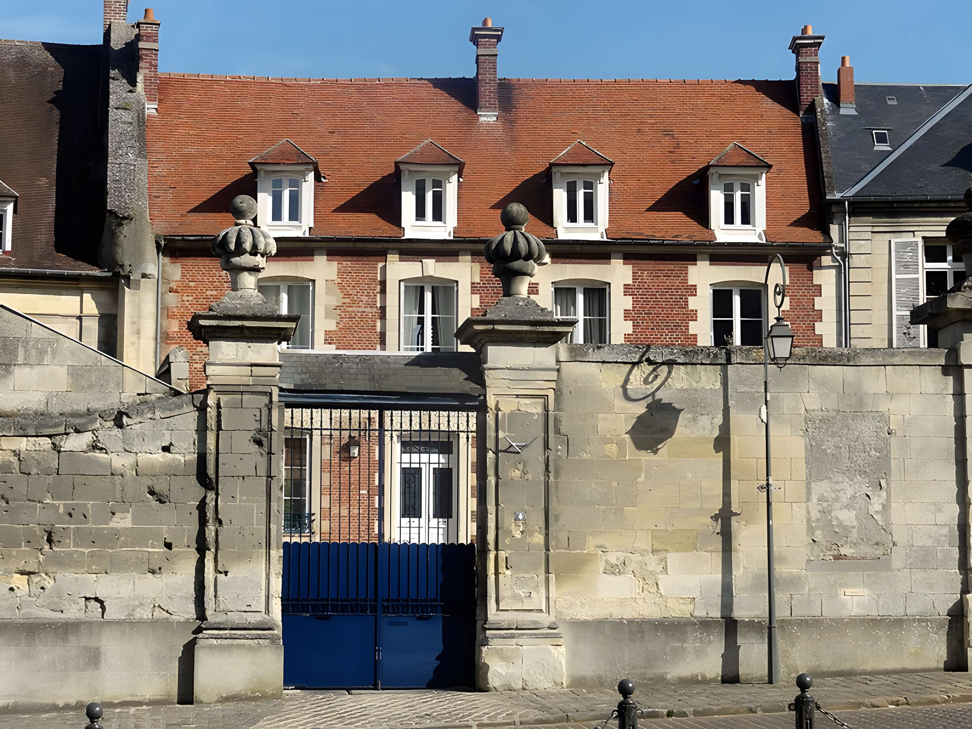 Maisons canoniales de Noyon