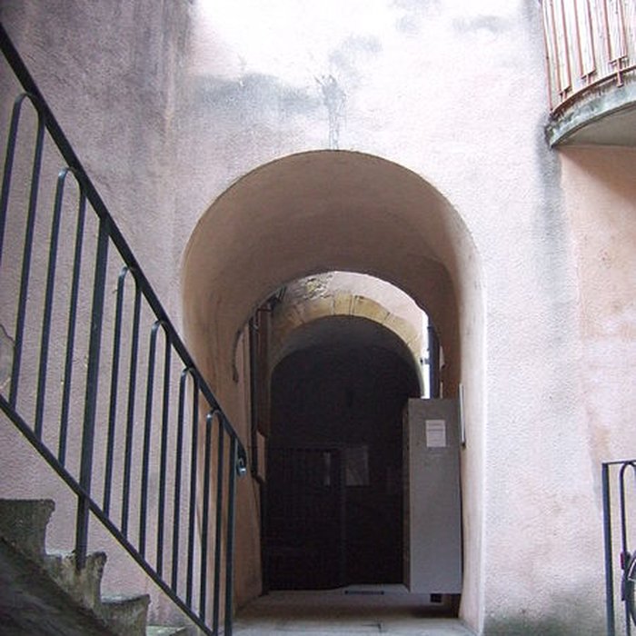 Photo de Maisons, 10, 12 Rue Saint-Georges à Lyon