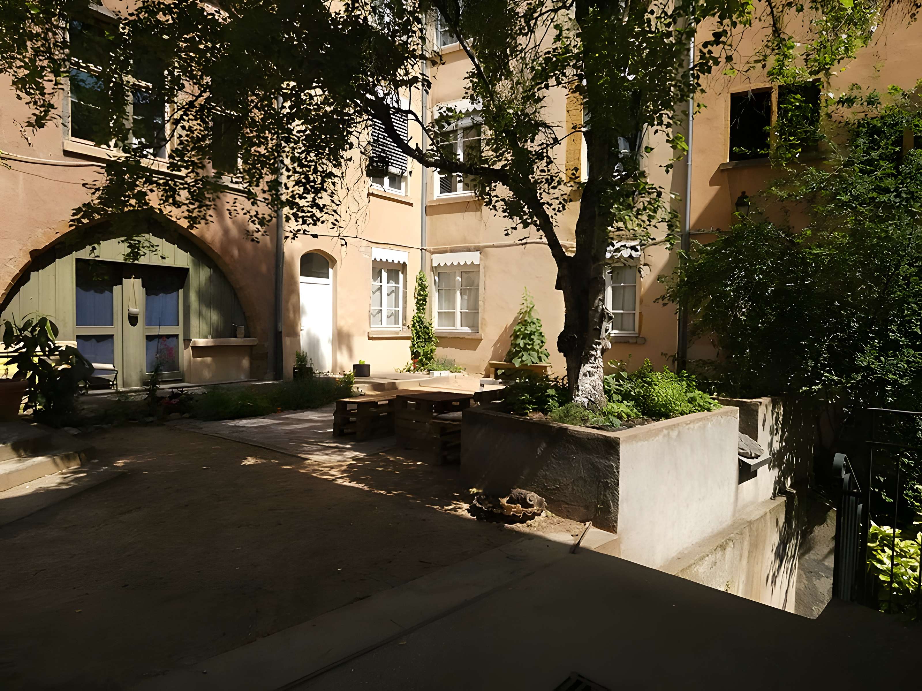 Maisons, 10, 12 Rue Saint-Georges à Lyon 