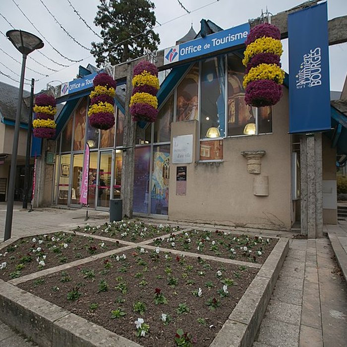 Photo de Maisons, Place Étienne-Dolet à Bourges