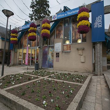 Maisons, Place Étienne-Dolet à Bourges