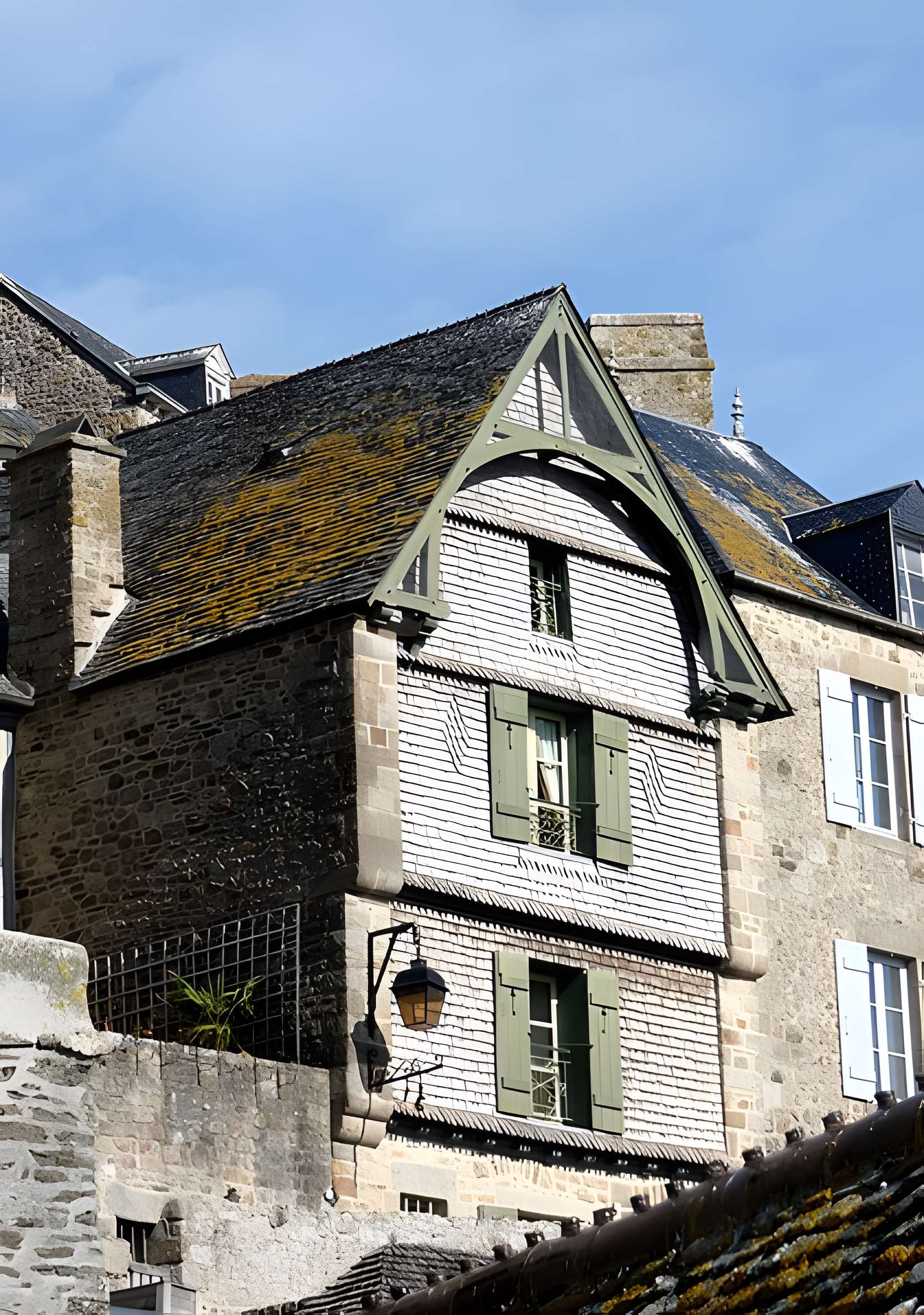 Maisons, Ponceau et Eudes au Mont-Saint-Michel