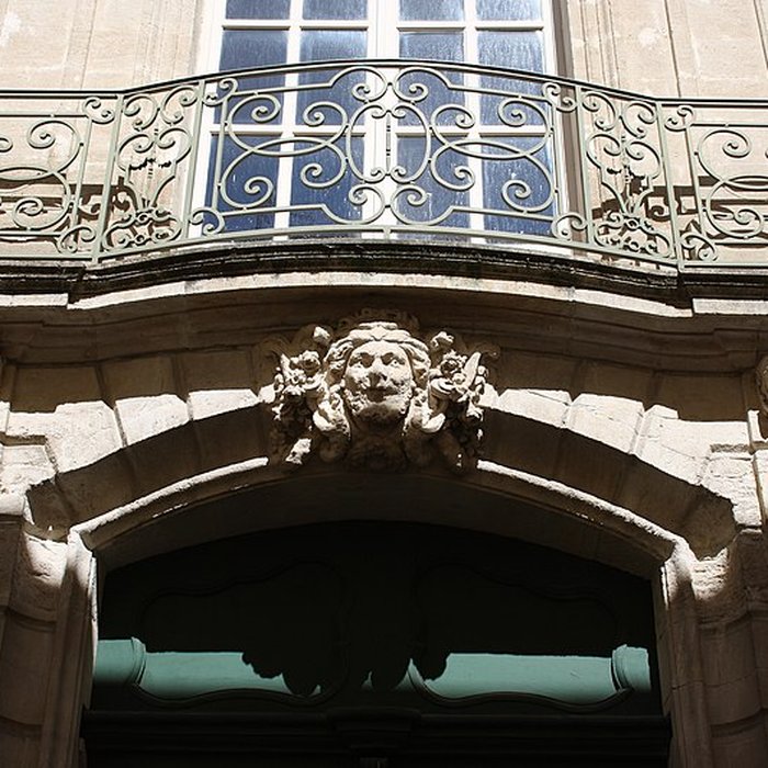 Photo de Maisons, Rue de la République à Beaucaire