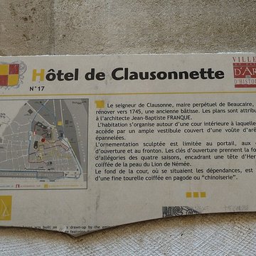 Maisons, Rue de la République à Beaucaire