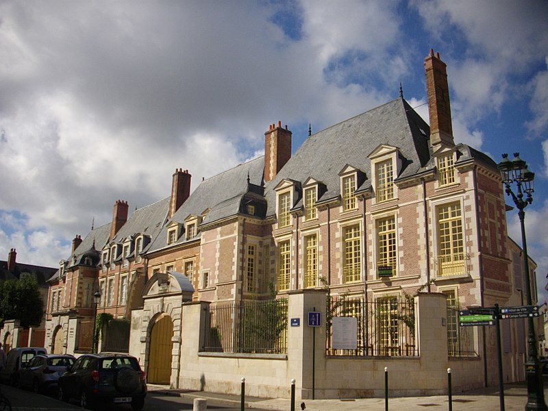 Maison, 6 Rue d'Escures à Orléans