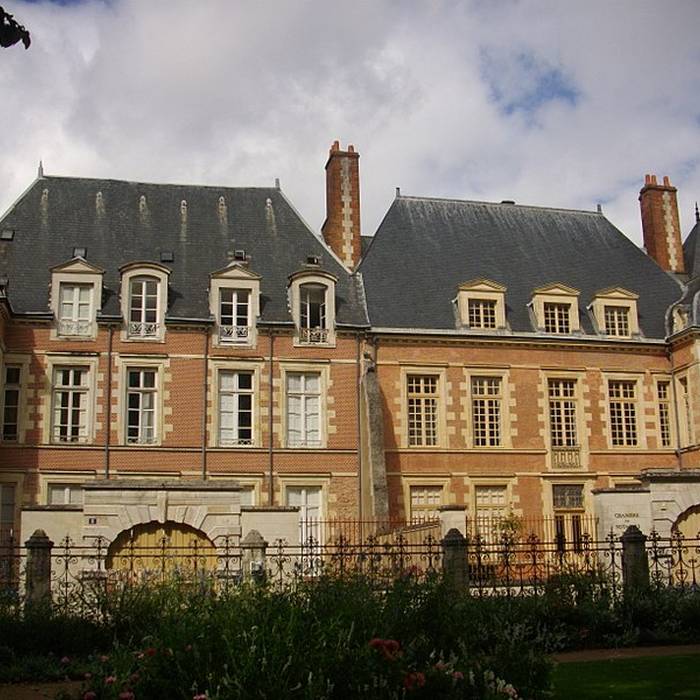 Photo de Maison, 6 Rue dEscures à Orléans