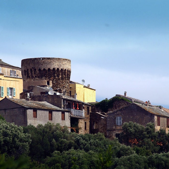 Photo de Maison-tour de Poggio à Ersa