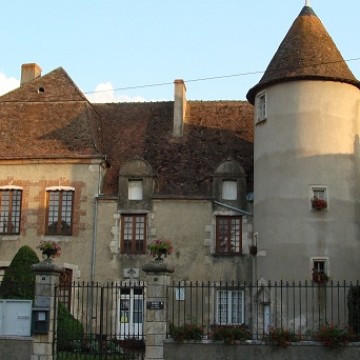 manoir de cluis dessus
