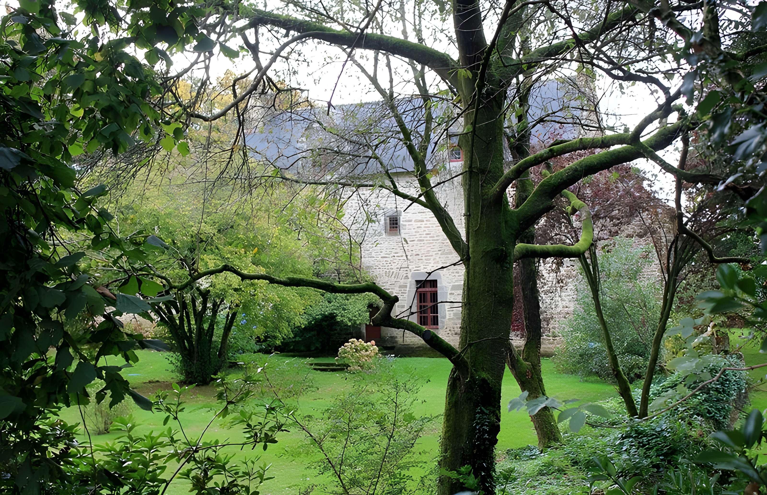 Manoir de Kerléguen  