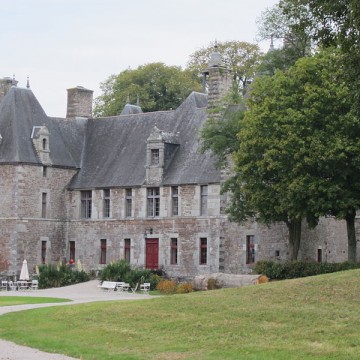 chateau de cerisy la salle
