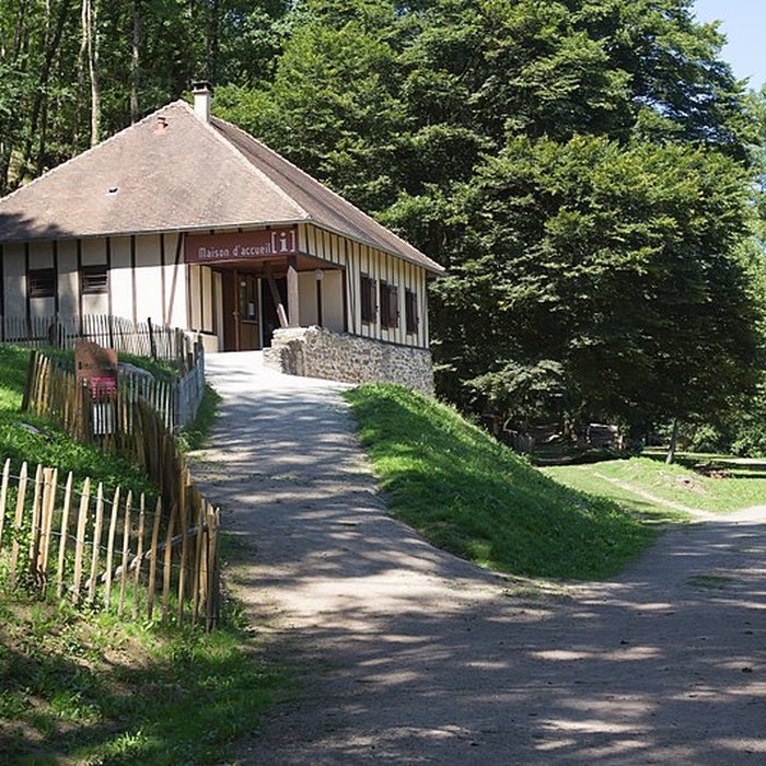 Photo de Château de Châlucet