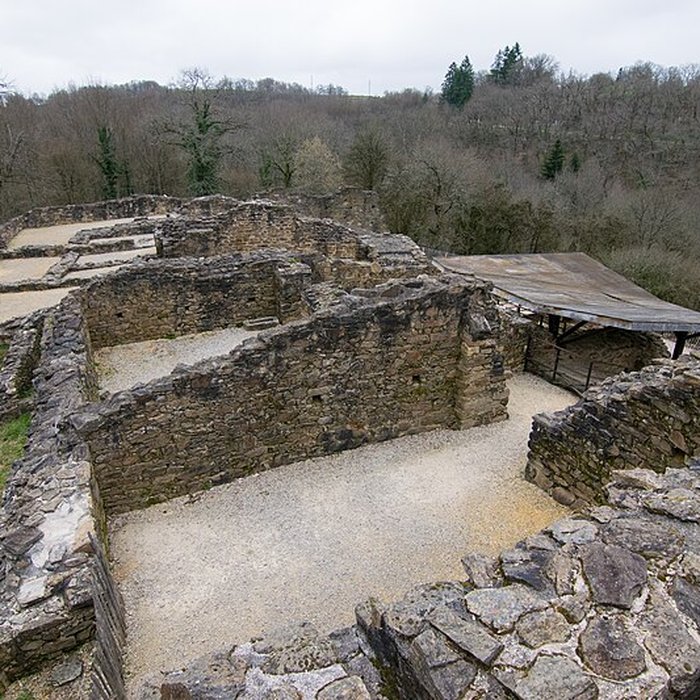 Photo de Château de Châlucet