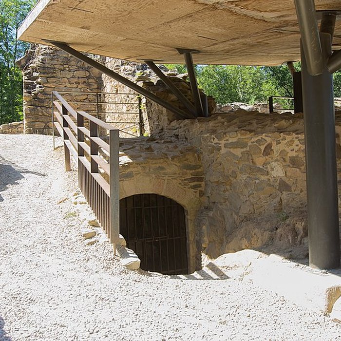 Photo de Château de Châlucet