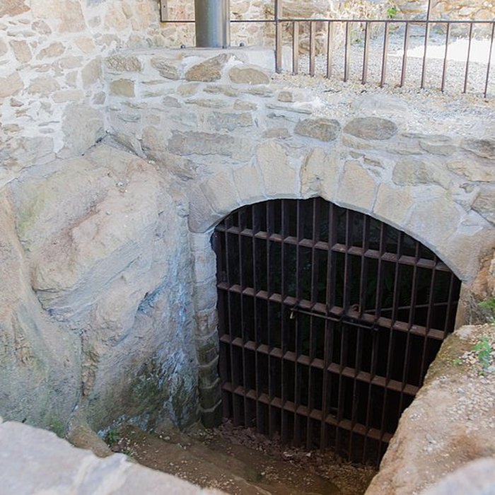 Photo de Château de Châlucet